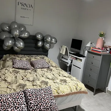 Neptune Homestay szállás *